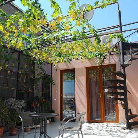Janika Apartments Tbilisi Eksteriør bilde
